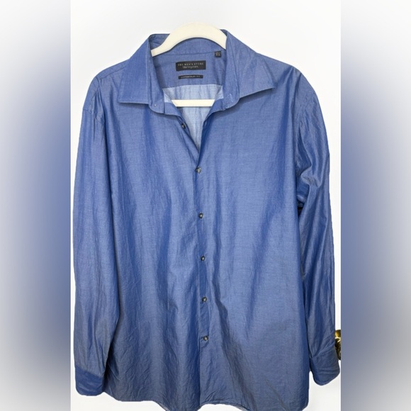 Men’s Bloomingdale’s Blue Button-Up Shirt – Size L 16½ / 32–33 - Picture 2 of 3